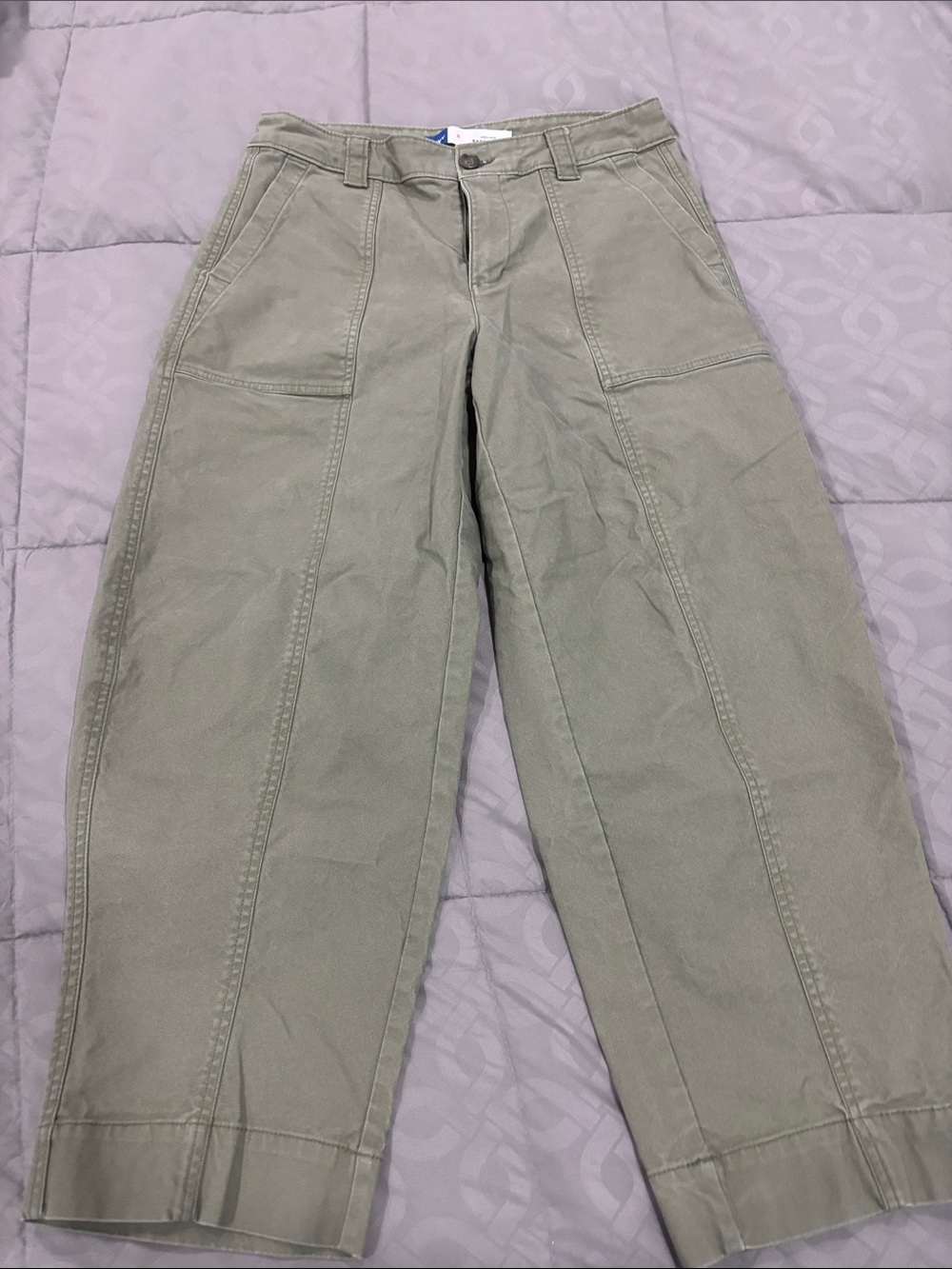 Old Navy Olive Green Cropped Wide-Leg Utility Pants